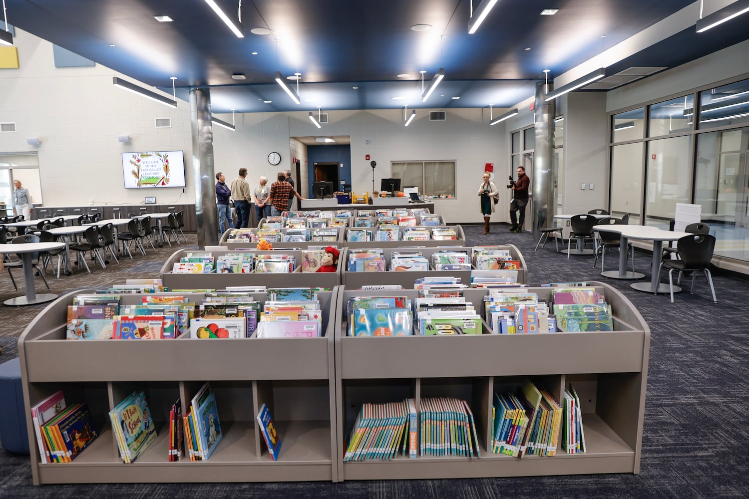 Views of the media center at Eastvalley Elementary School in Marietta shown on Monday, Oct. 16, 2023. (Natrice Miller/ Natrice.miller@ajc.com)