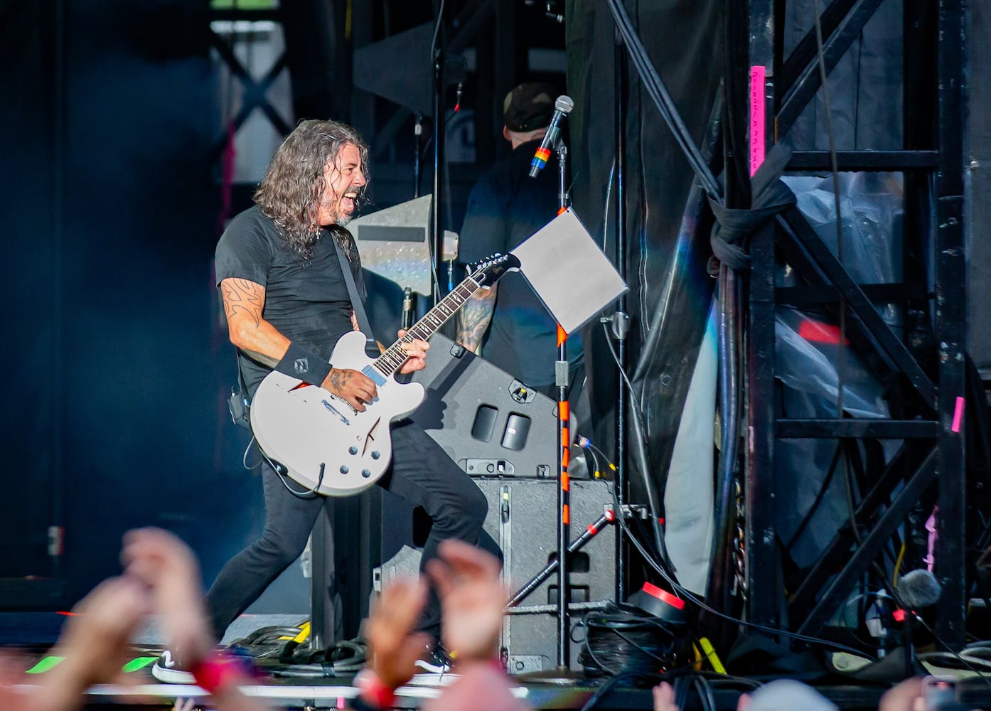 Atlanta, Ga: Foo Fighters closed out Shaky Knees 2024 on Sunday night with extended versions of their biggest hits. Photo taken Sunday May 5, 2024 at Central Park, Old 4th Ward. (RYAN FLEISHER FOR THE ATLANTA JOURNAL-CONSTITUTION)