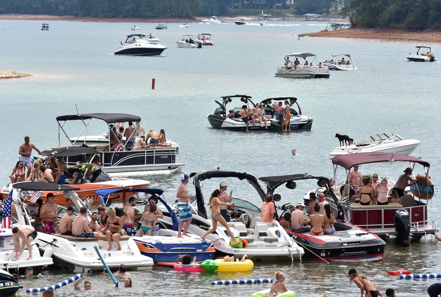 Scenes at Lake Lanier on Memorial Day weekend