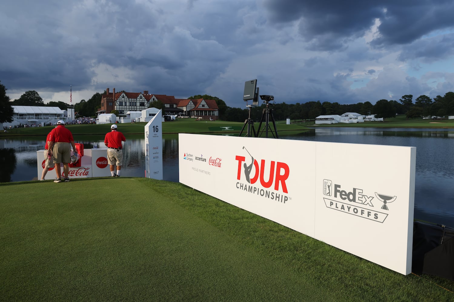 Tour Championship third round