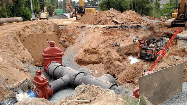 Here’s what East Cobb Pipeline construction looked like along Lower Roswell Road in late 2016.