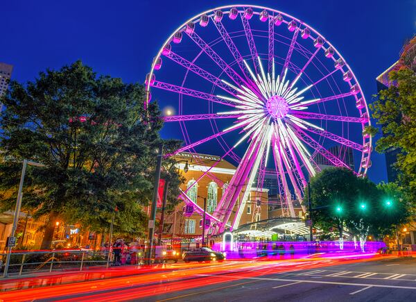 Add skyline views almost 20 feet above ground in a temperature-controlled gondola to your must-see and do list.
Courtesy of SkyView