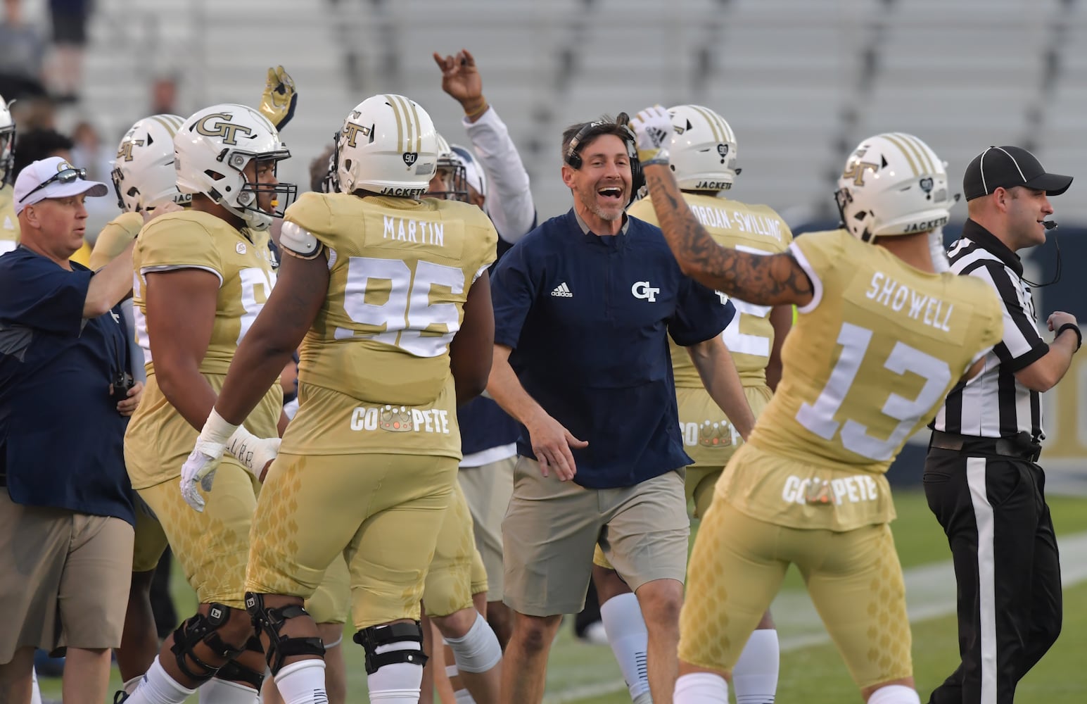 Photos: Jackets play football spring game