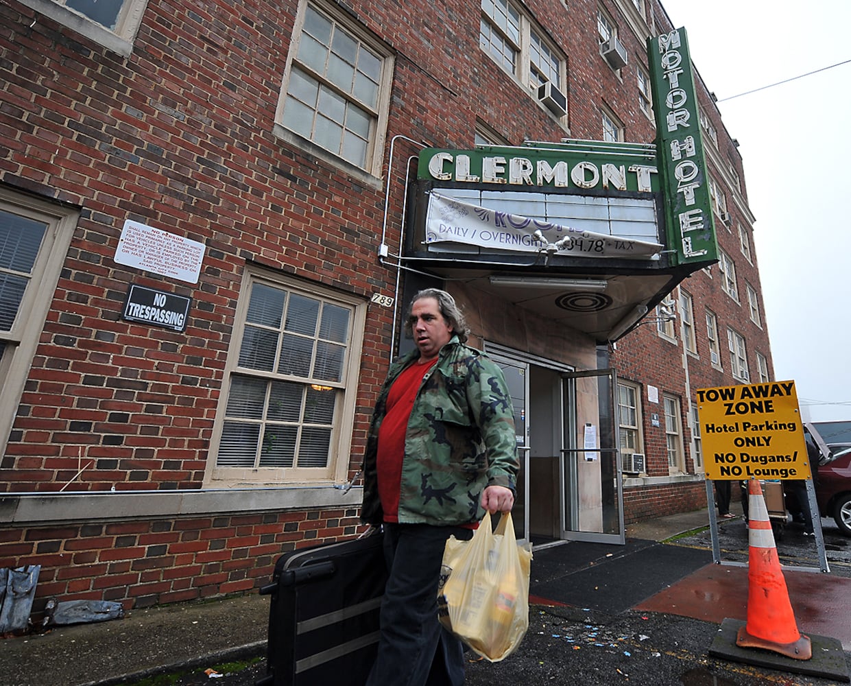 Atlanta's history in neon: The Clermont Hotel