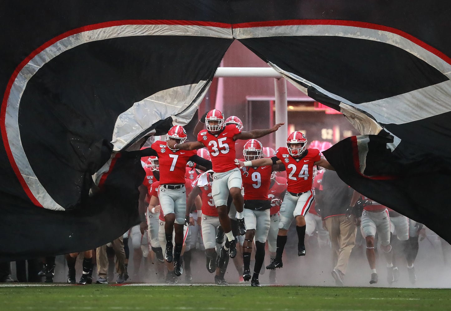 Photos: Bulldogs grind out a win over Kentucky