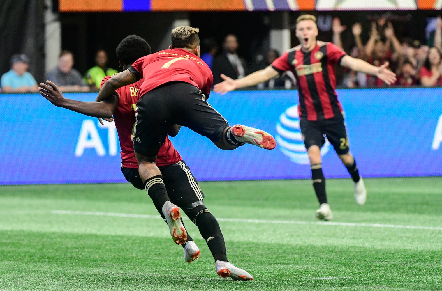 Photos: Atlanta United hosts New England