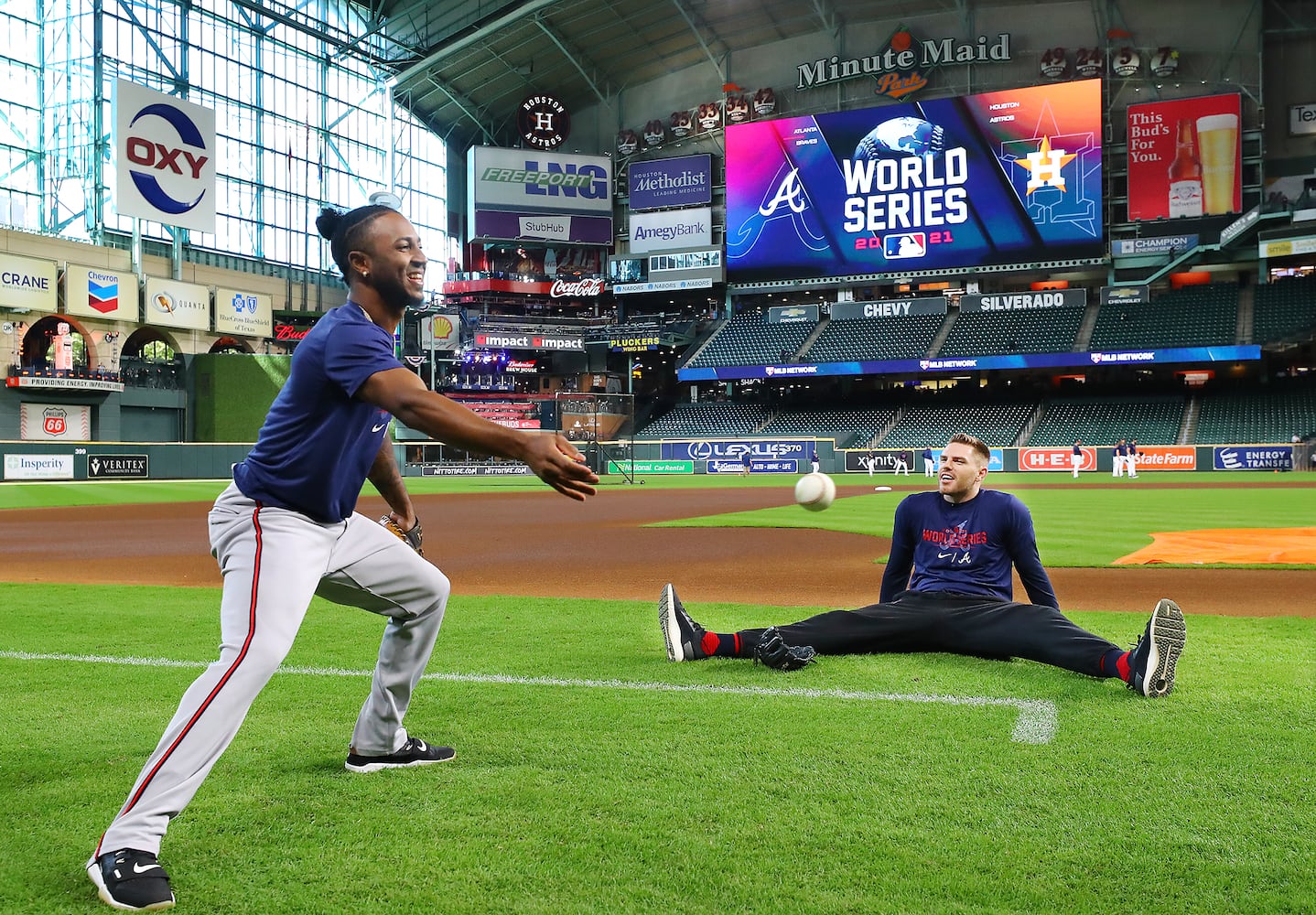 BRAVES SERIES PHOTO