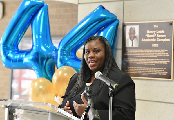 February 5, 2021 Atlanta - ATC President Victoria Seals makes a remark to honor the life and legacy of long-time board member and donor Henry Louis "Hank" Aaron at Atlanta Technical College's campus in Atlanta on Friday, February 5, 2021. (Hyosub Shin / Hyosub.Shin@ajc.com)