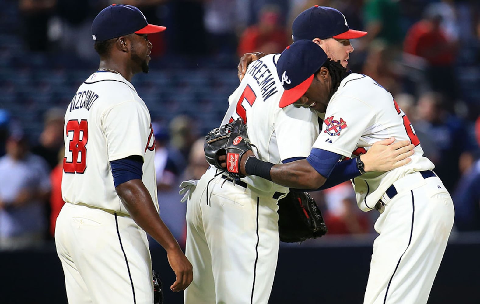 Freddie Freeman hugs