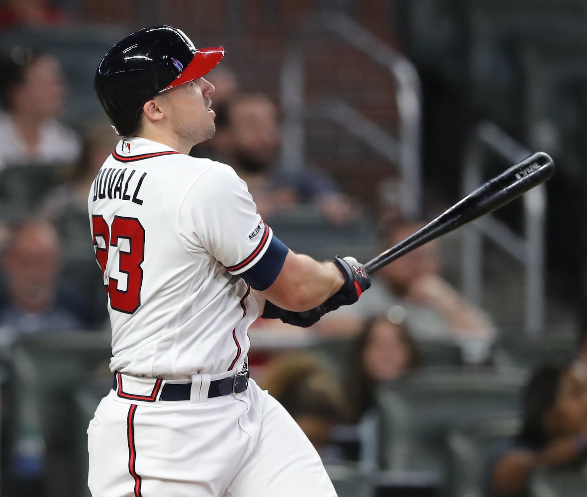 Photos: Braves fall to the Phillies