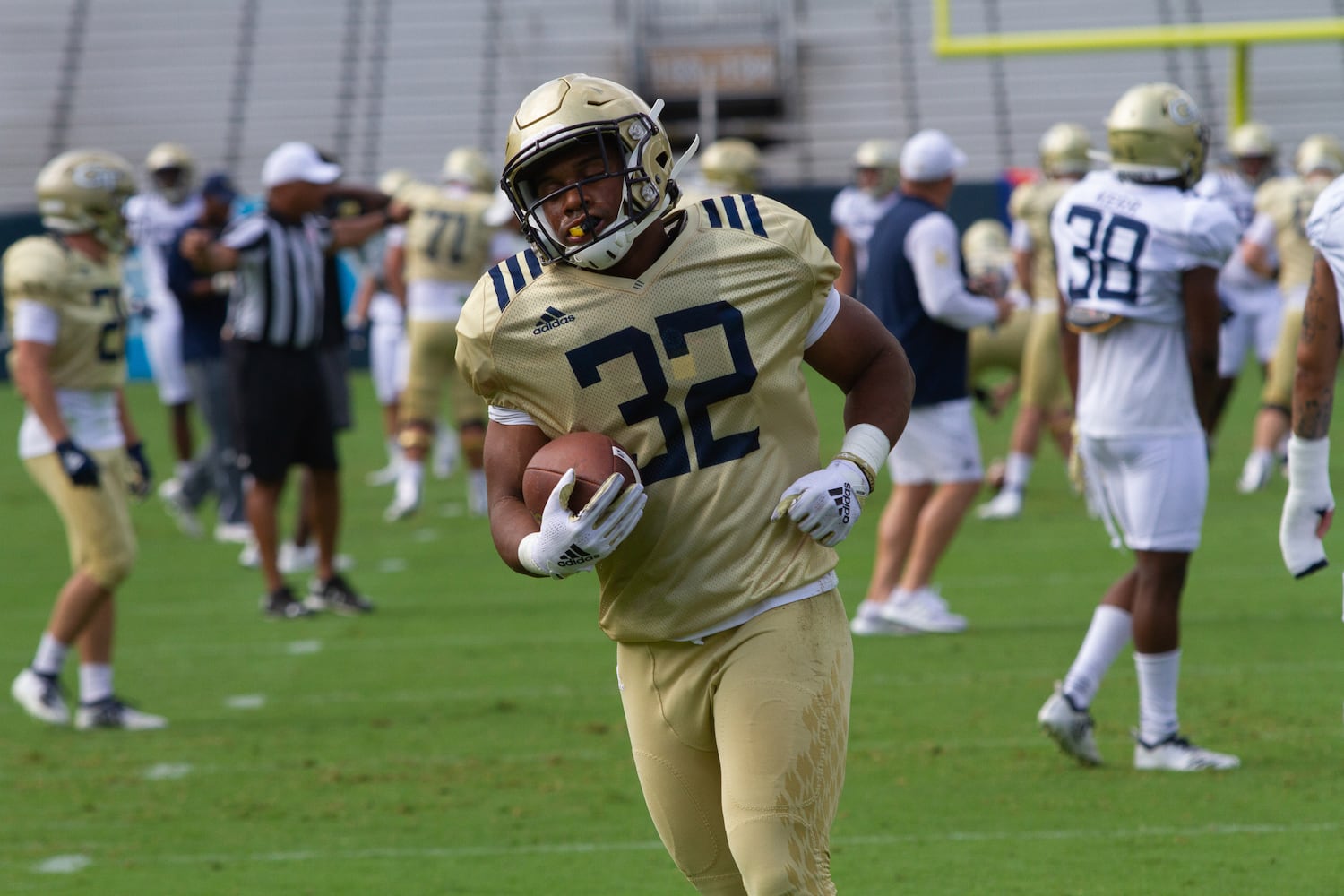 Photos: Fan day at Georgia Tech