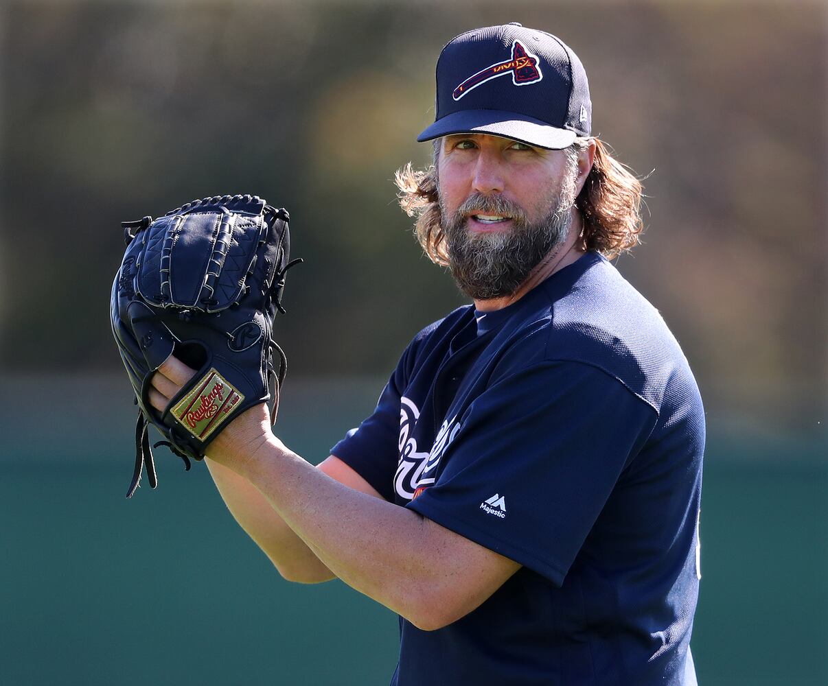 Braves Dickey