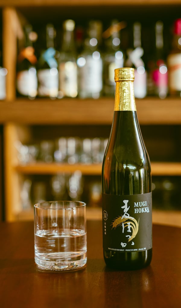 Roasted barley lends a flavor akin to toasted bread and mocha to Mugi Hokka shochu. Courtesy of Honkaku Spirits