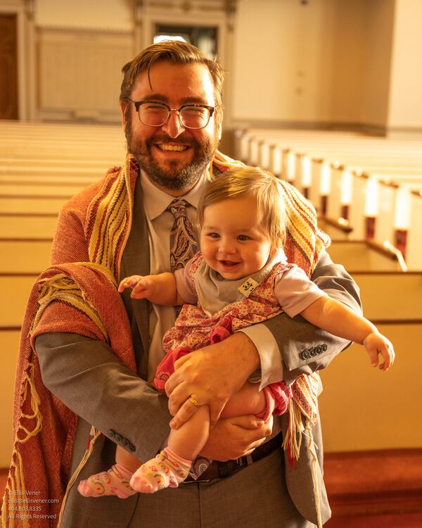 Rabbi Samuel Kaye and daughter Selah. (Courtesy of The Temple/Ellis Vener)