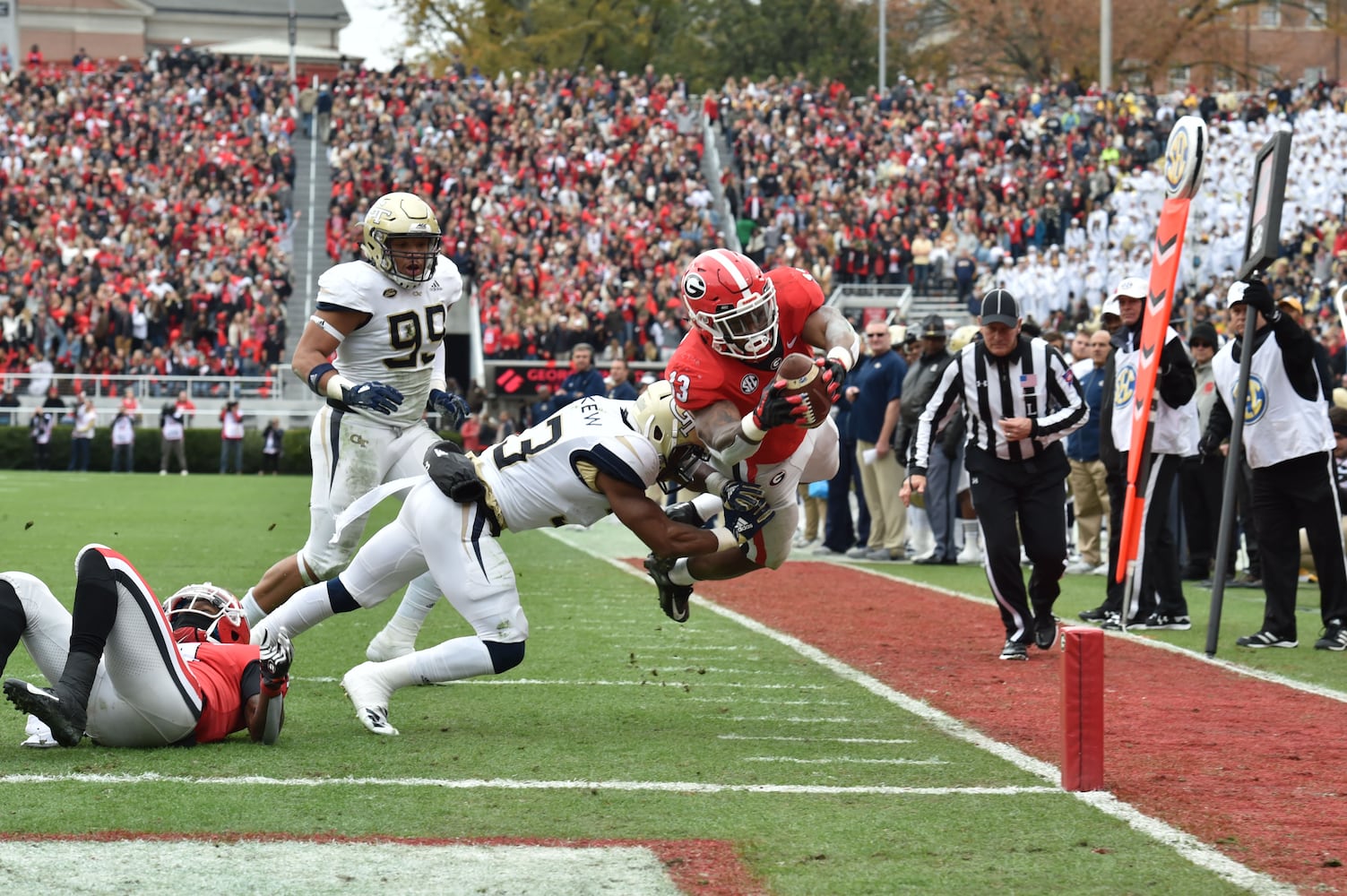 Photos: State rivals Tech, Georgia square off