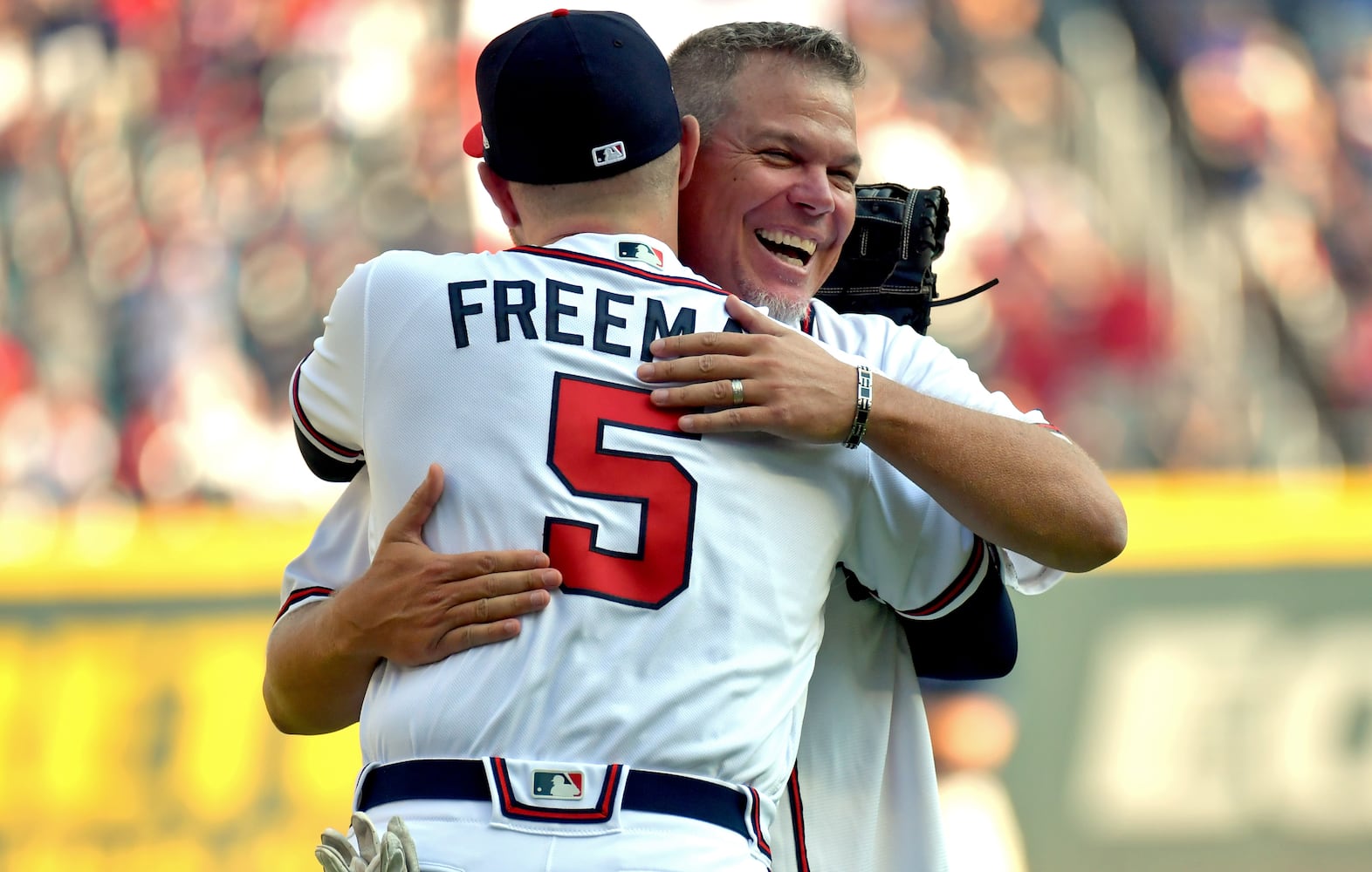 Photos: Braves seek Game 1 win over the Cardinals