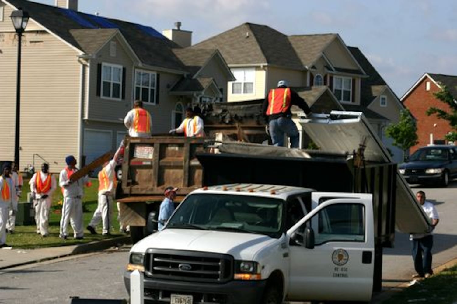 Ellenwood neighborhood trashed by storm