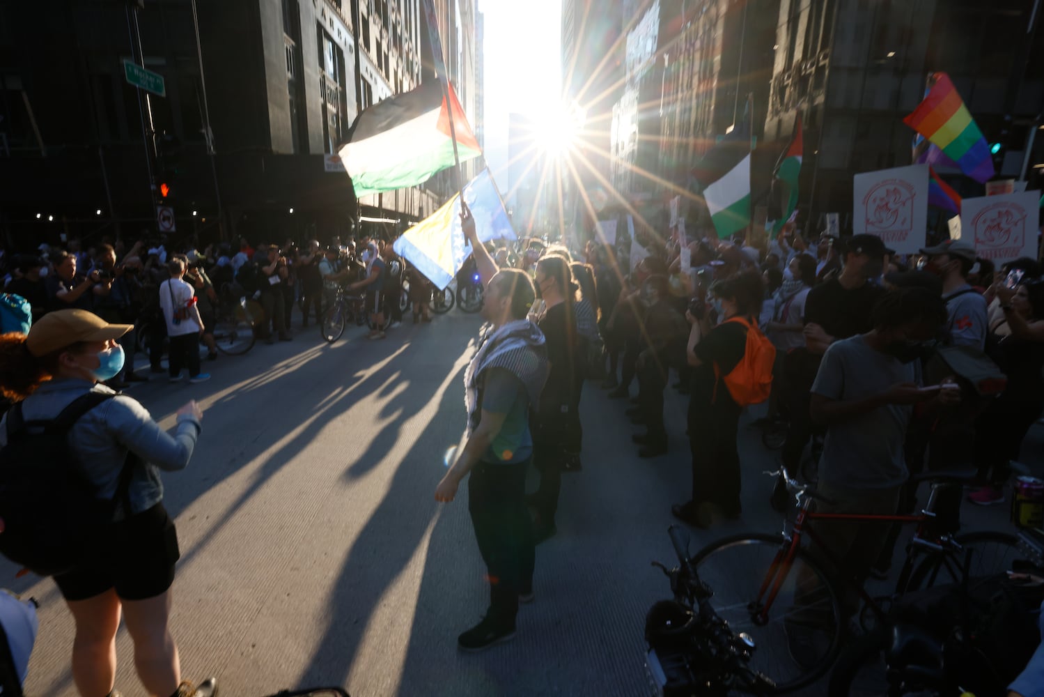 Thousands of activists expected in Chicago for Democratic convention