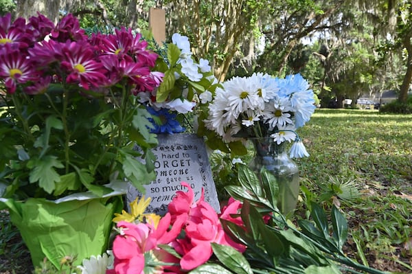 A memorial to Ahmaud Arbery. AJC photo: Hyosub Shin