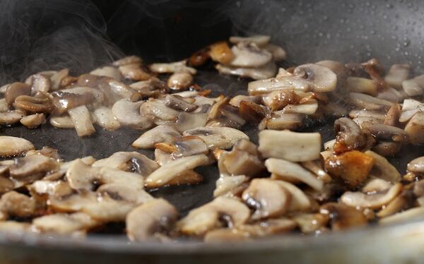 Once you add the 'shrooms to the pan, don't touch them until they begin to brown. (Abel Uribe/Chicago Tribune/TNS)