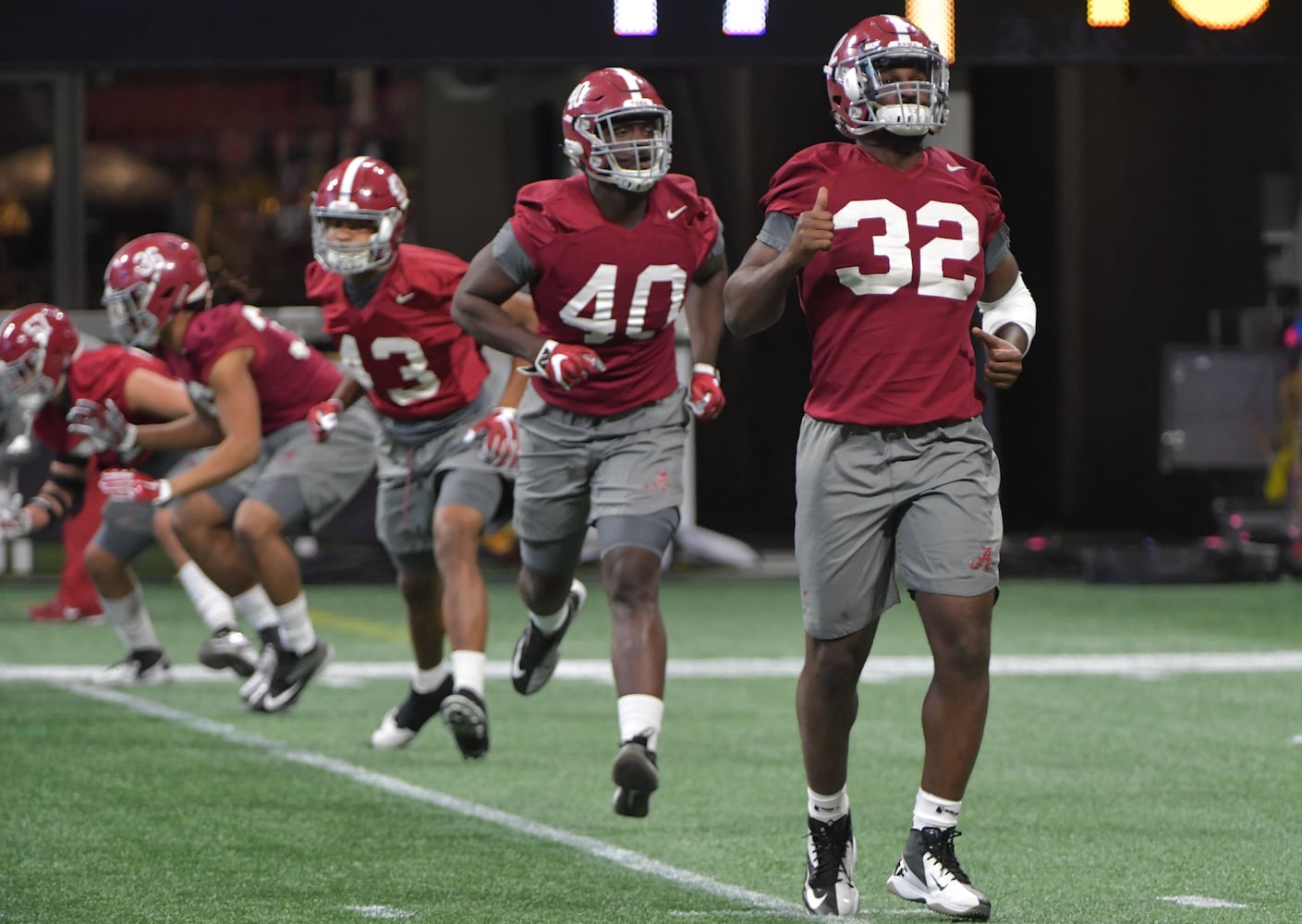 Photos: Saturday’s scene as Georgia, Alabama prepare for national title game