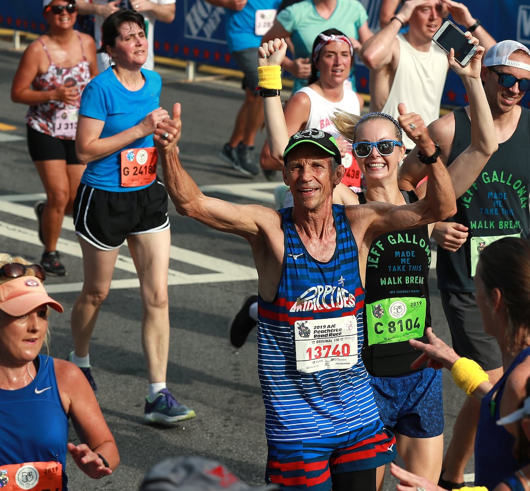 PHOTOS: 2019 AJC Peachtree Road Race