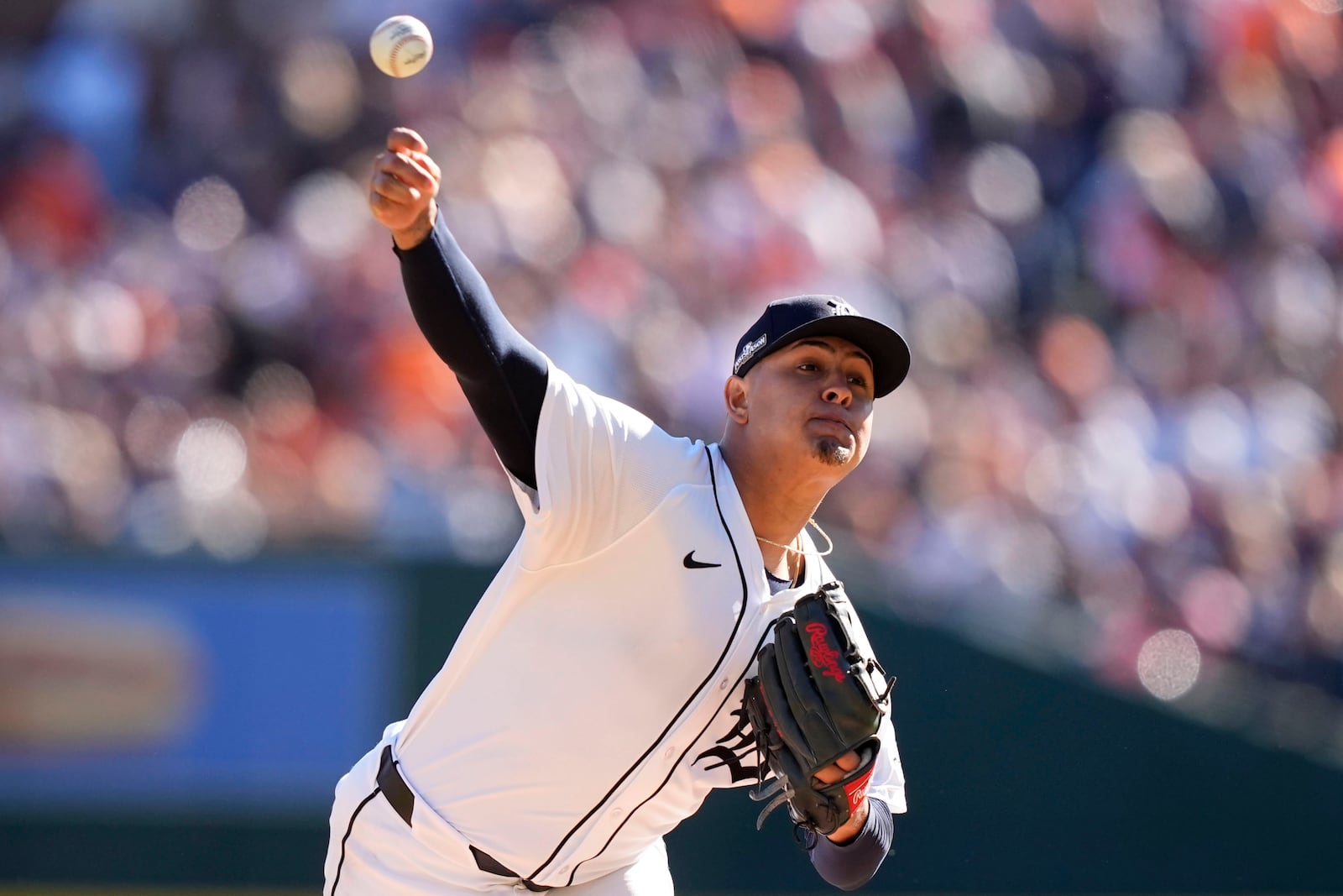 Detroit Tigers pitcher Keider Montero throws against the Cleveland Guardians in the first inning during Game 3 of a baseball American League Division Series, Wednesday, Oct. 9, 2024, in Detroit. (AP Photo/Carlos Osorio)