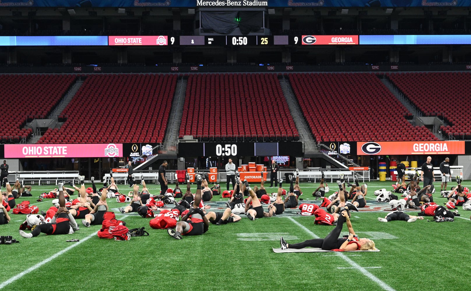 Peach Bowl Georgia practice