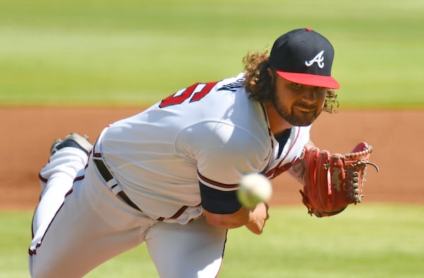 Braves starting pitcher Bryse Wilson throws a pitch. (Hyosub Shin / Hyosub.Shin@ajc.com)