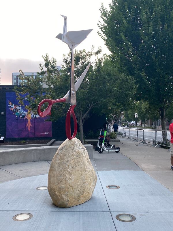 "Conversation Peace" was created by artist Kevin Box and is currently on display on the corner of Peachtree Street and 10th Street in Midtown. This sculpture is one of many temporary art installations made possible through the Midtown Alliance.