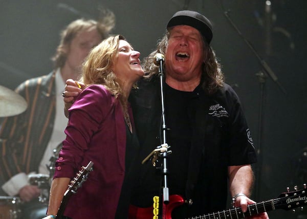 Kevn Kinney of  Drivin N Cryin sings with Michelle Malone at the Fox Theatre on Friday, September 13, 2019. Robb Cohen Photography & Video /RobbsPhotos.com