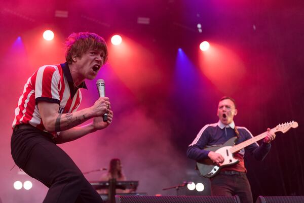  Cage the Elephant put on a wildly engaging show. (DAVID BARNES / DAVID.BARNES@AJC.COM)