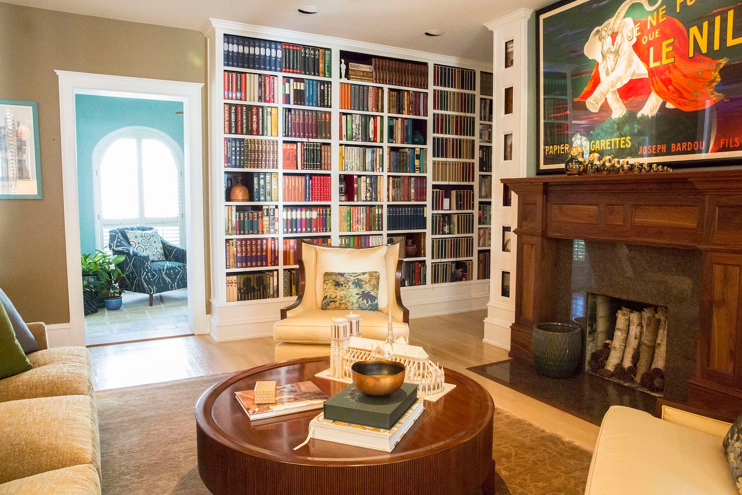 Get inspiration for an at-home library