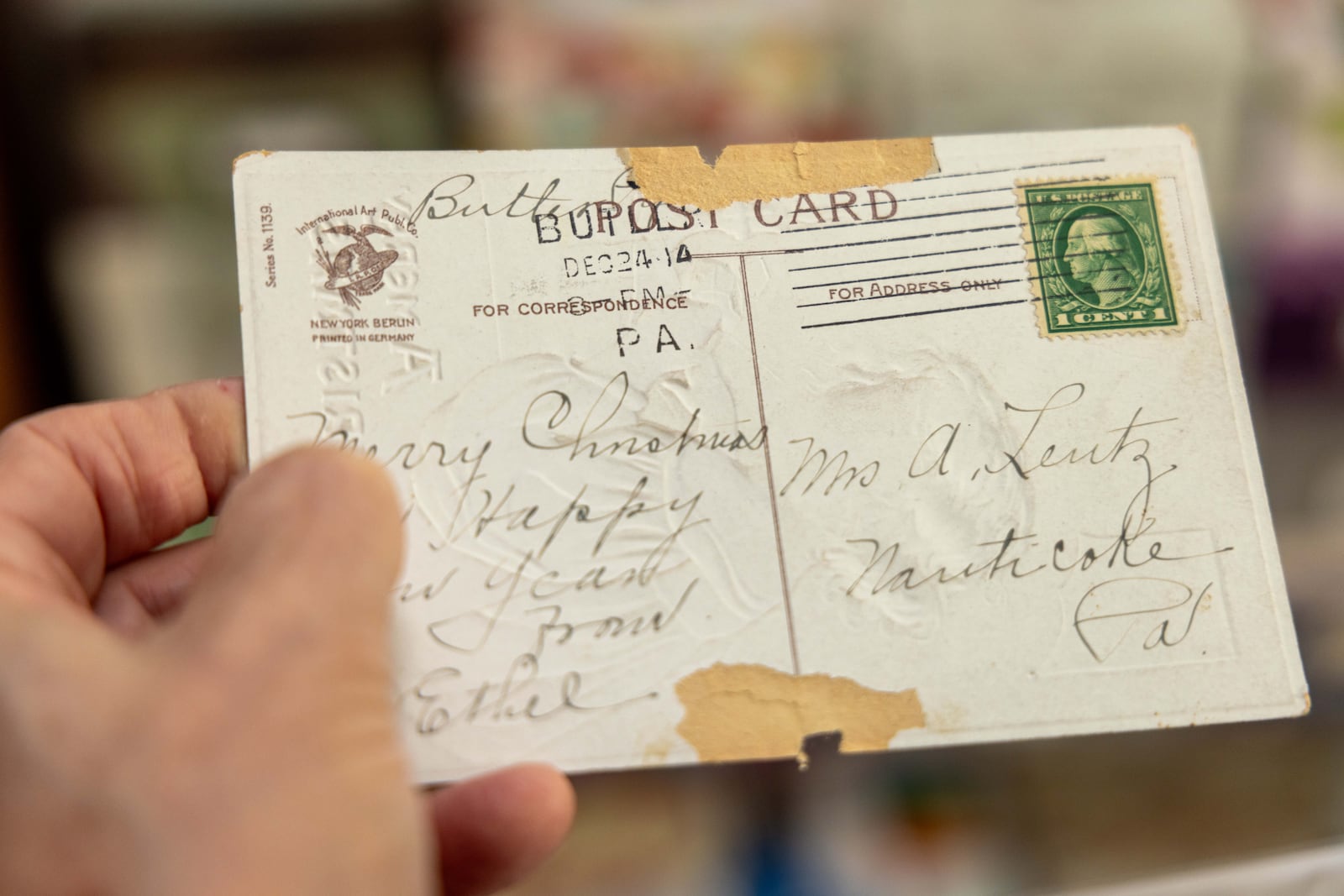 Joe Vella said that handwritten and stamped postcards are more valuable than blank ones. PHIL SKINNER FOR THE ATLANTA JOURNAL-CONSTITUTION