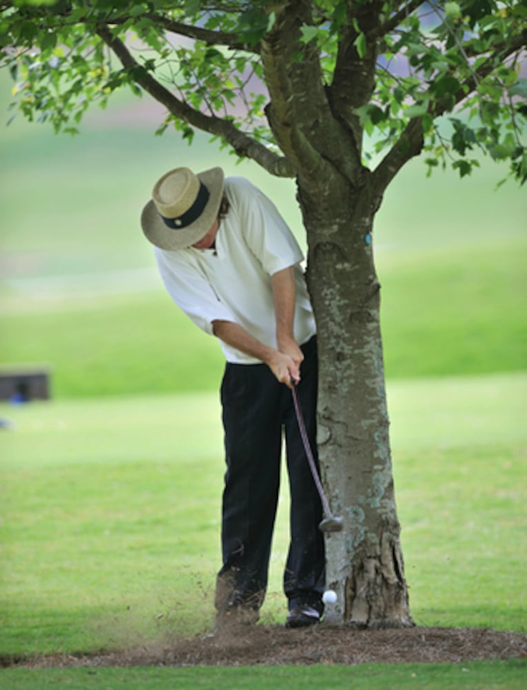 Widespread Panic singer the 'Pigpen of golf'