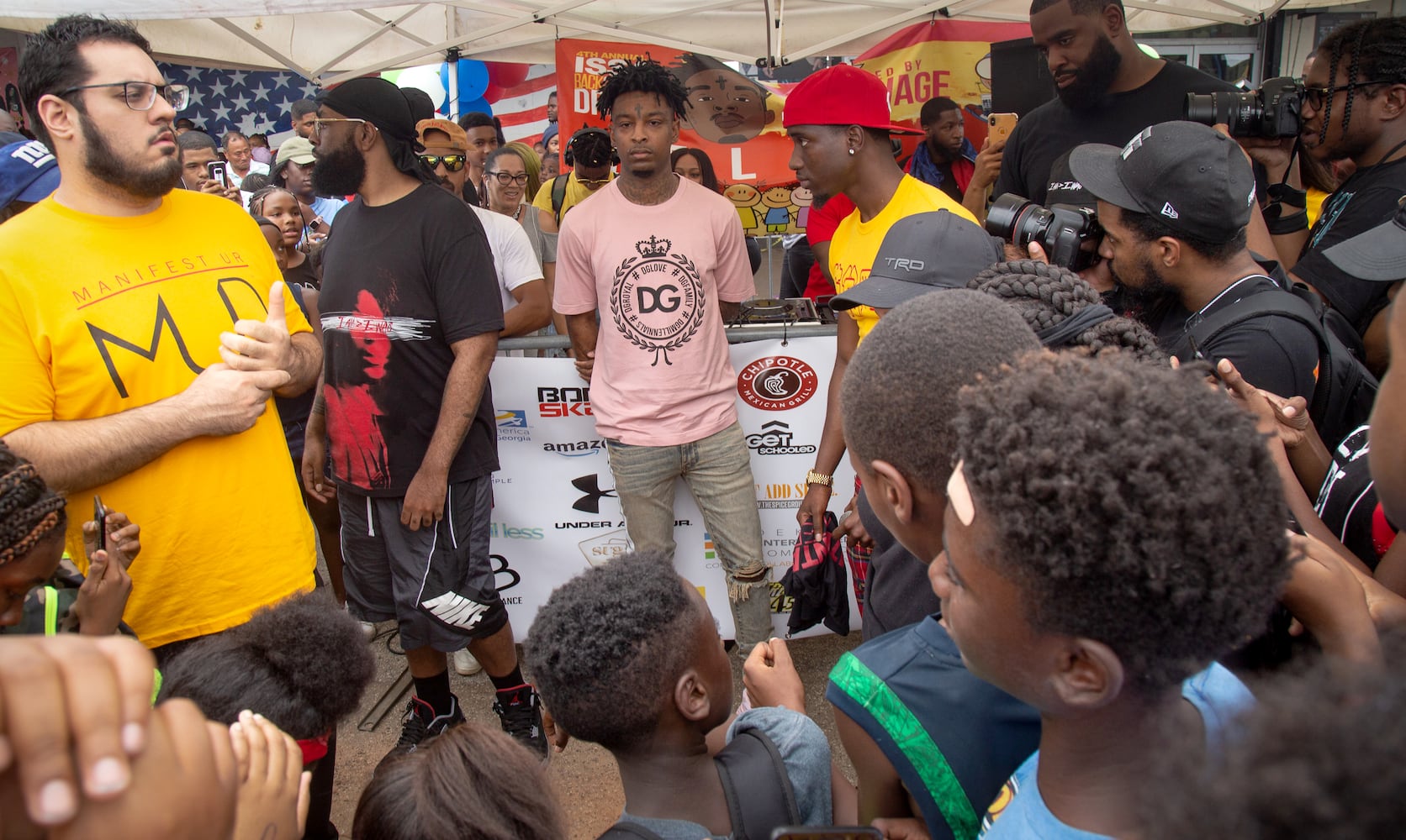 PHOTOS: 21 Savage 4th annual “Issa Back 2 School Drive”