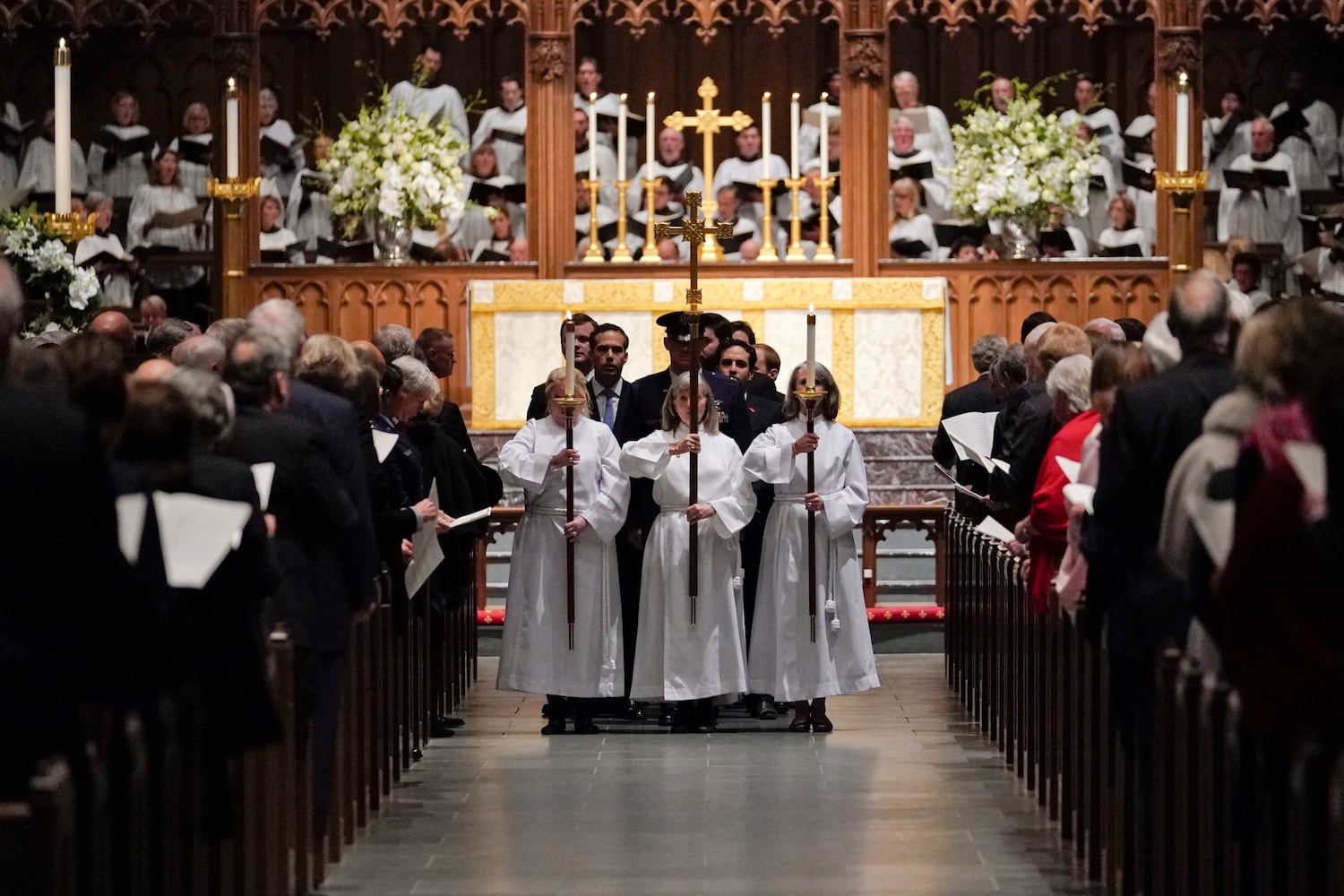 Photos: Mourners say goodbye to President George H.W. Bush in Houston