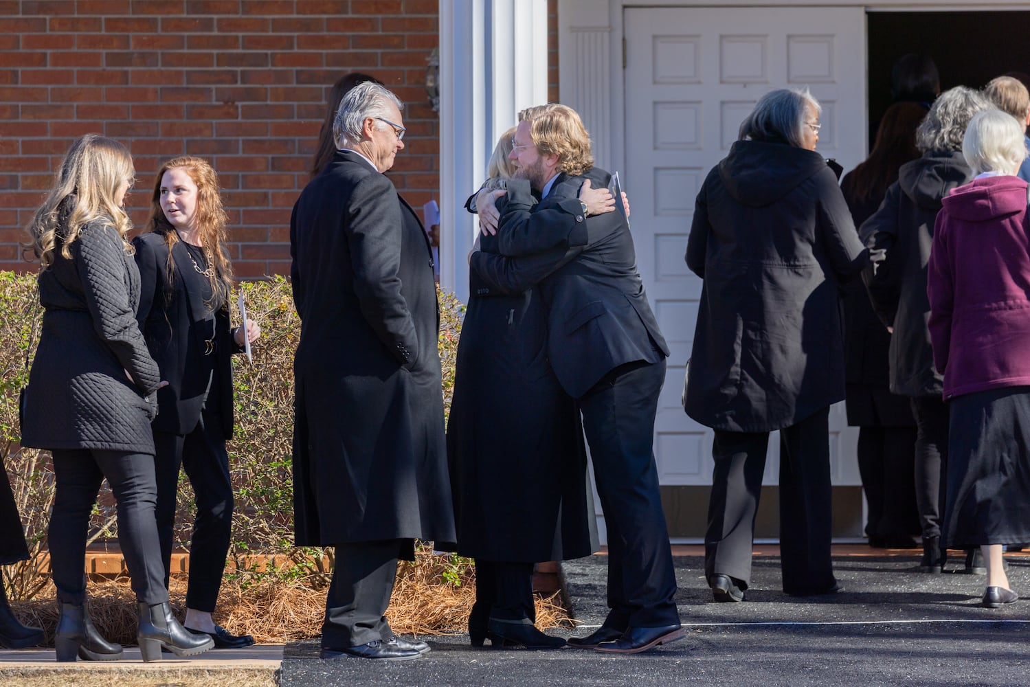 President Carter comes home to Plains for final funeral service
