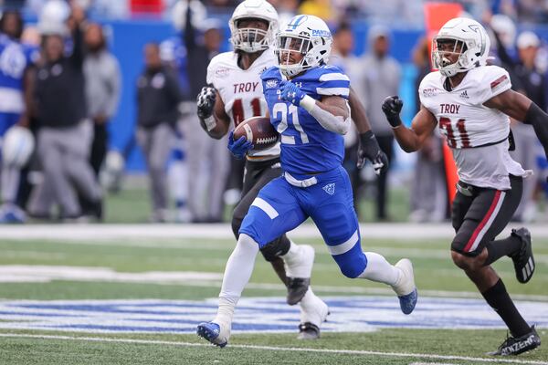 Jamyest Williams finishes a 50-yard touchdown run against Troy on Nov. 27, 2021. Williams said it was his most memorable run of the season. (Ben Ennis photo)