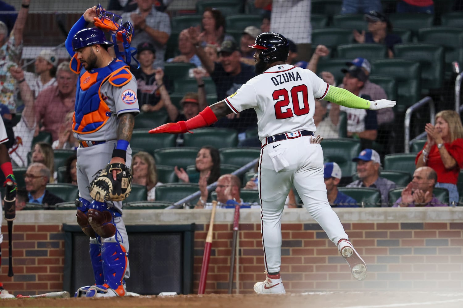 060723 BRAVES PHOTO