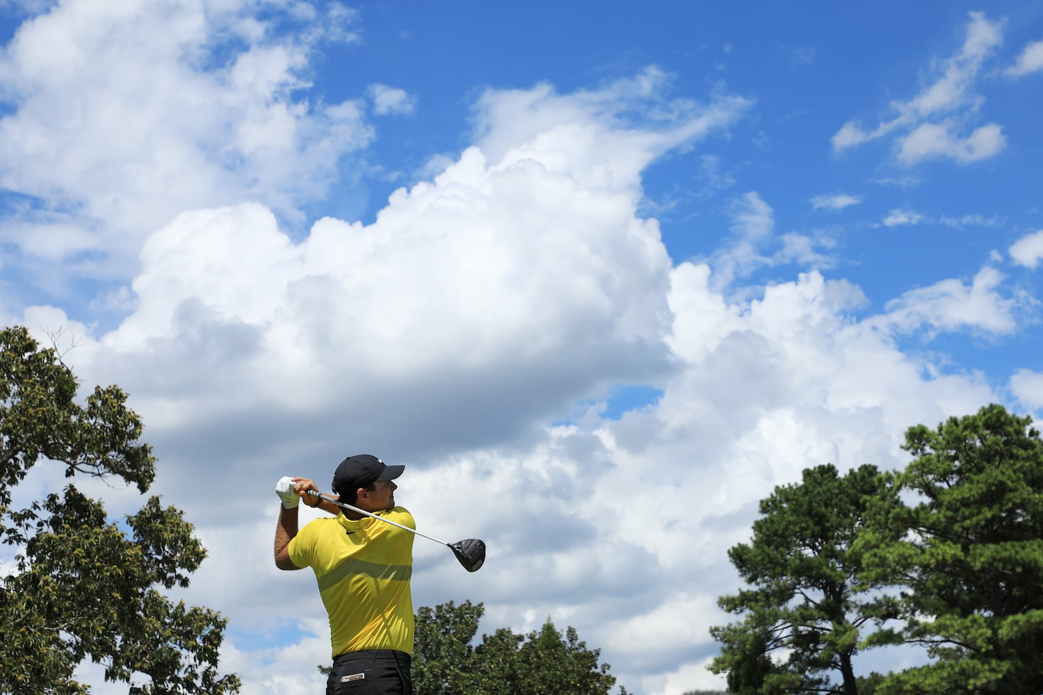 Photos: The second round of the Tour Championship