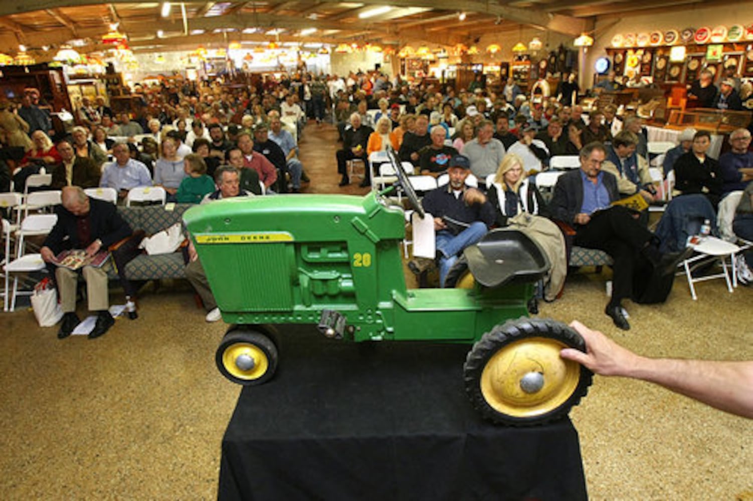 Stone Mountain museum auction