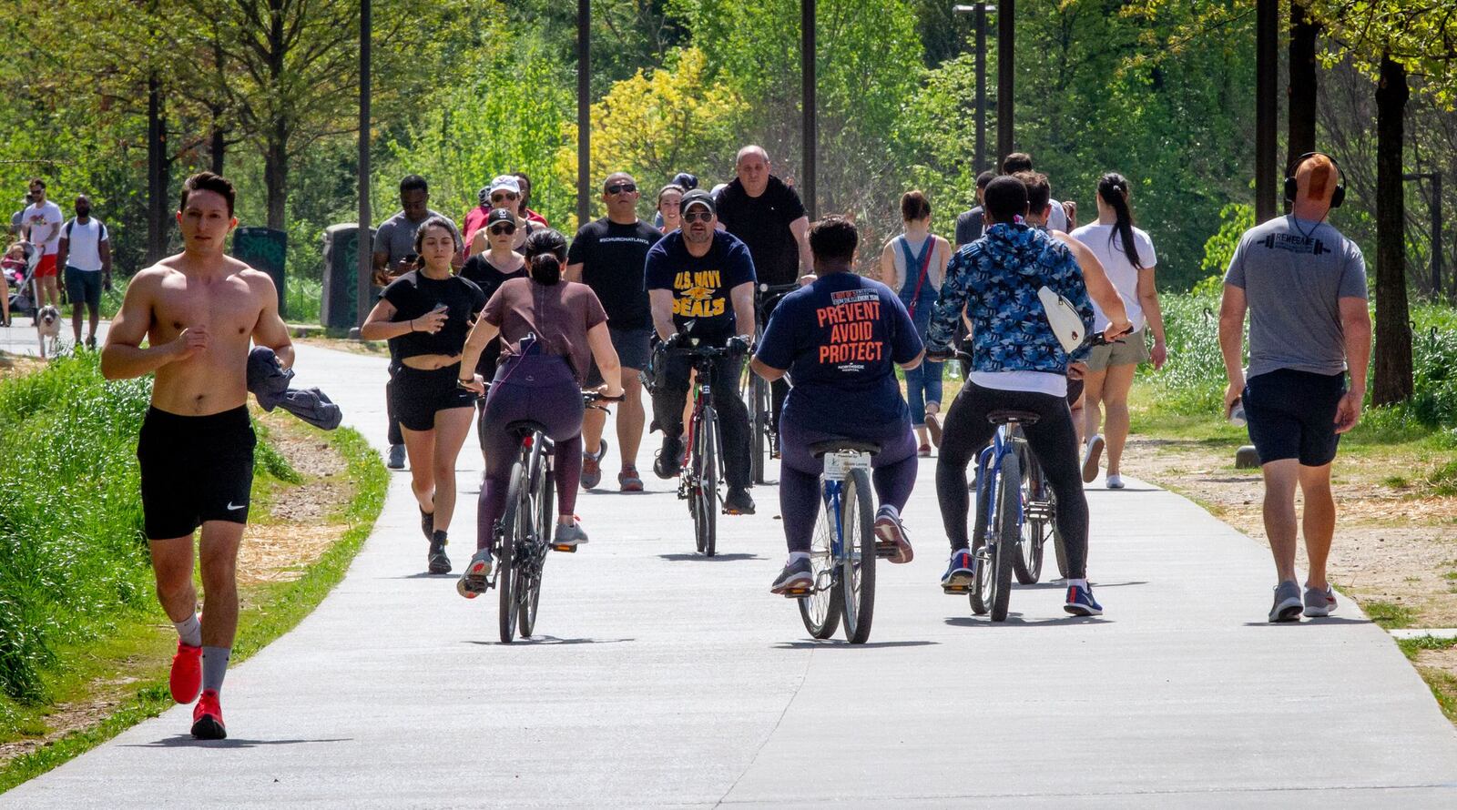 People make their way along the Beltline in Atlanta on Saturday March 28, 2020. STEVE SCHAEFER / SPECIAL TO THE AJC STEVE SCHAEFER / SPECIAL TO THE AJC