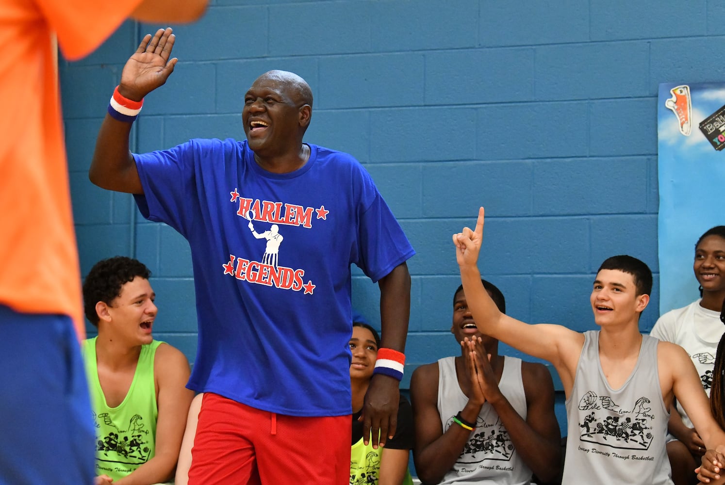 Mike Glenn Basketball Camp for the Deaf