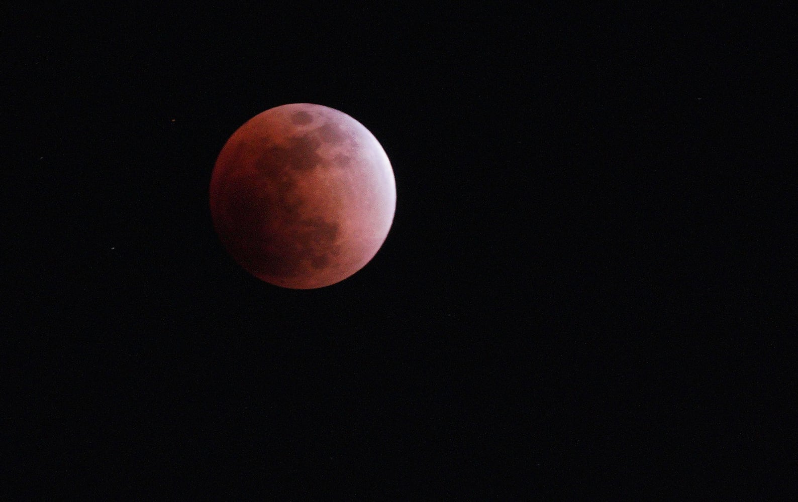 Photos: Super blue blood moon eclipse 2018