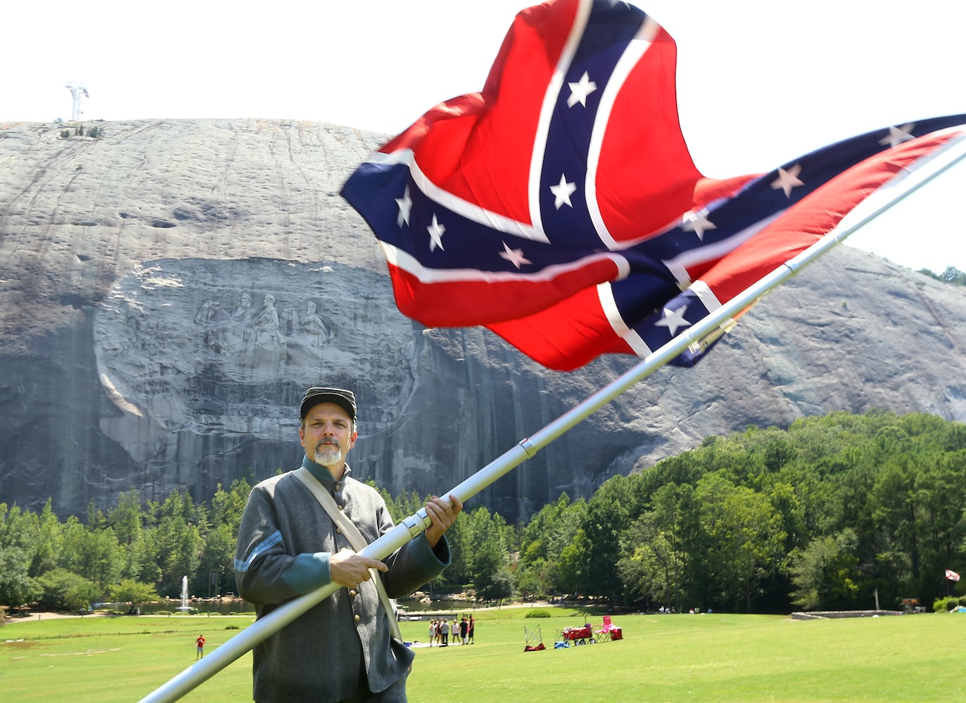 Confederate flag rally