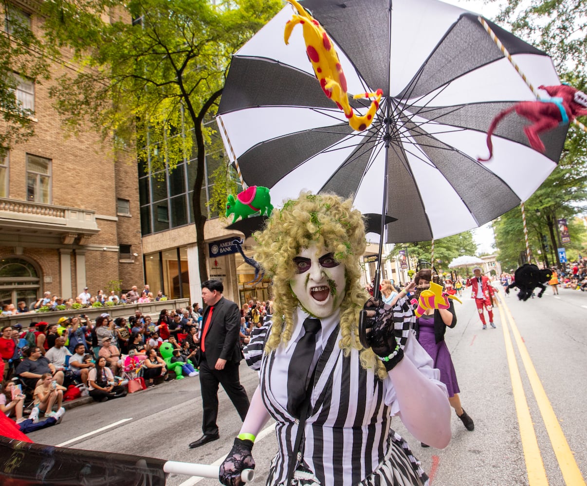 Annual Dragon Con Parade