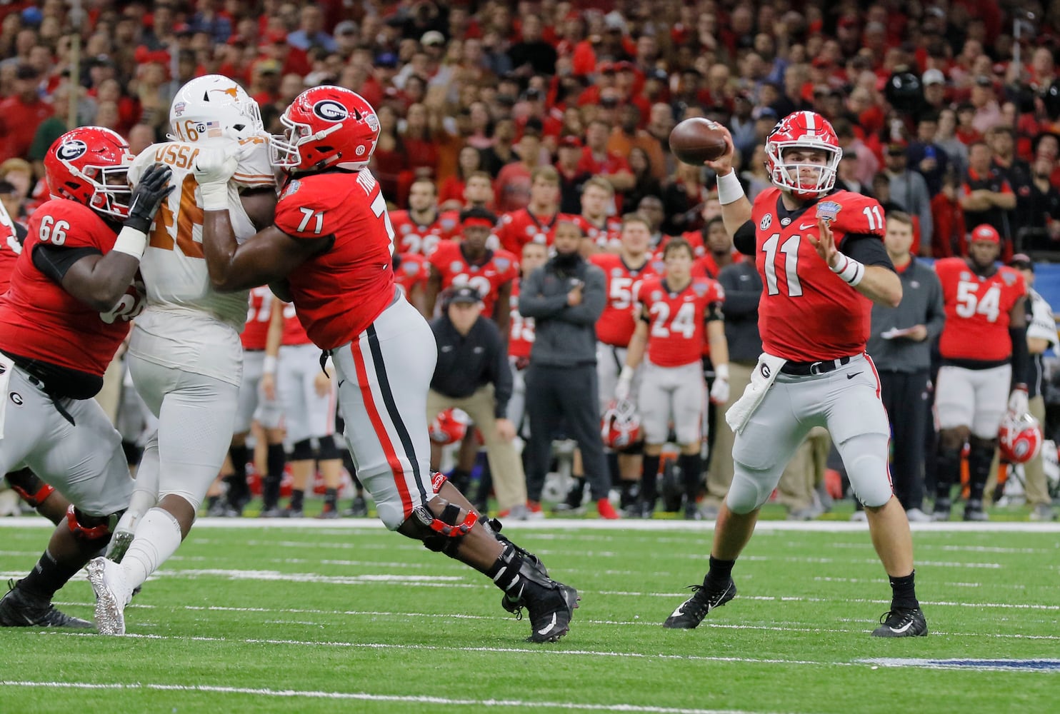 Photos: Georgia tackles Texas in the Sugar Bowl