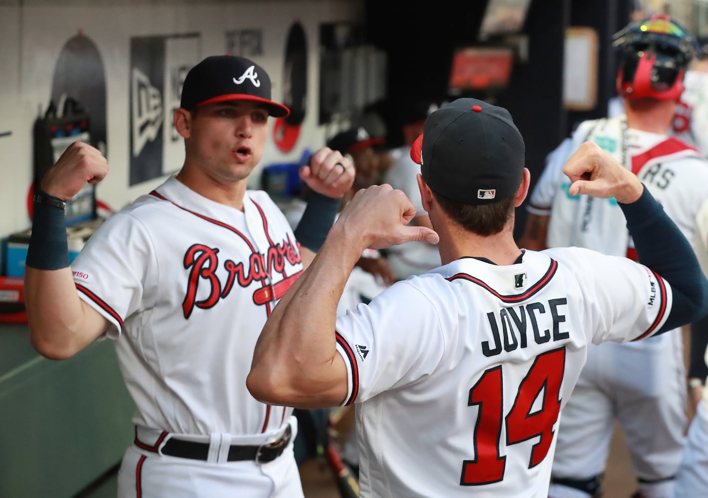 Photos: Braves open home series with Phillies