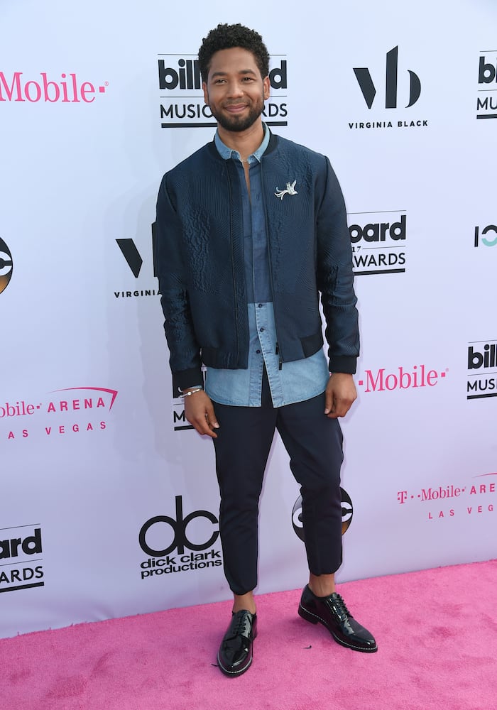 Photos: 2017 Billboard Music Awards red carpet